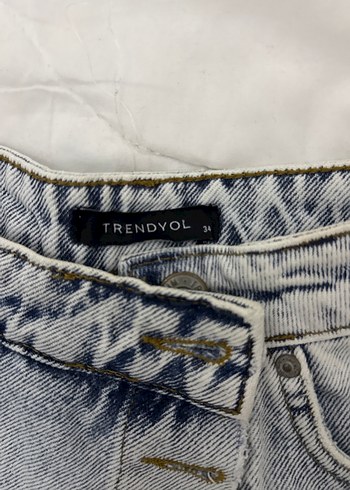 Düğmeli Gri Mini Kot Şort - Görsel 2