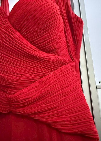 Kırmızı Pilili V Yaka Uzun Abiye Elbise - Görsel 5