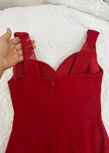 Kırmızı Pilili V Yaka Uzun Abiye Elbise - Görsel 2