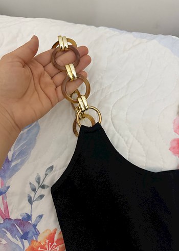 Zincir Detaylı Siyah Uzun Abiye Elbise - Görsel 3