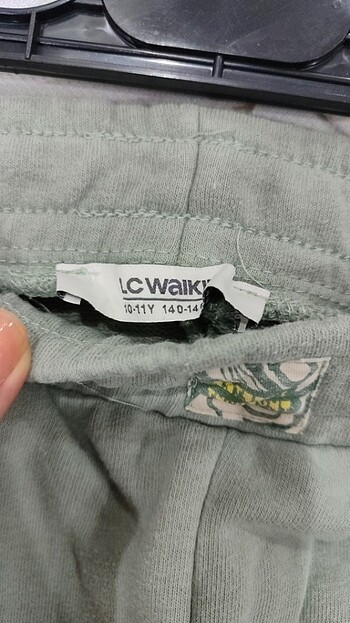10 Yaş Beden yeşil Renk LC waikiki kız çocuk eşofman