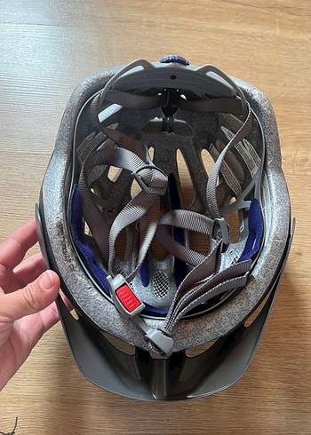 Giro Biker Kask Velcro Özellikli - Görsel 3