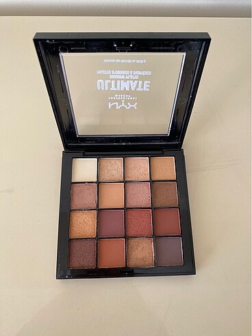 NYX NYX Göz Farı Paleti - Ultimate Shadow Pallette
