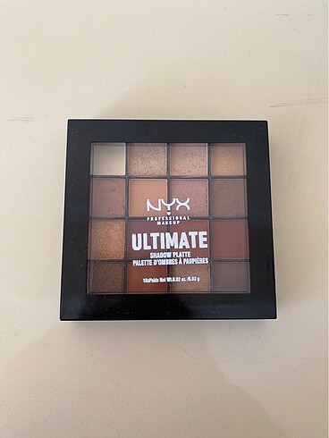 NYX Göz Farı Paleti - Ultimate Shadow Pallette