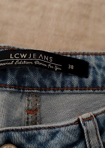 38 Beden lcw Düz Kesim Esnek Denim Pantolon