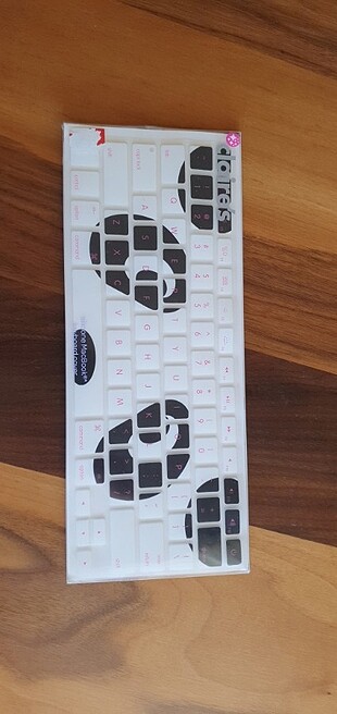 Macbook klavye kılıfı