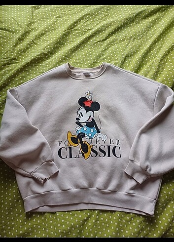 Mickey mouse sweatshirt 