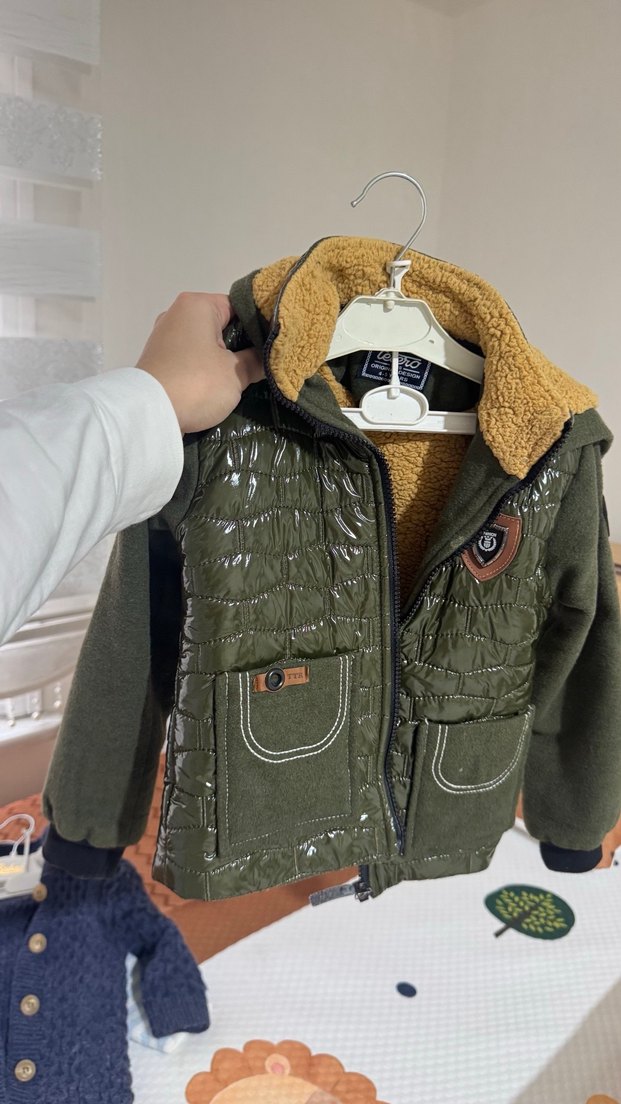 Kahverengi Fermuarlı Erkek Çocuk Mont - Görsel 2