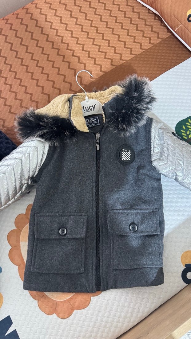 Gri Erkek Çocuk Kürklü Sokak Stili Kaban - Görsel 2