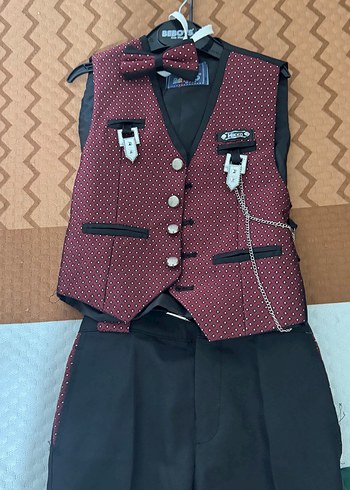 Bordo Düğmeli Erkek Çocuk Yelek - Görsel 2