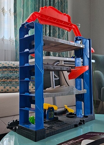 Hotwheels garage 