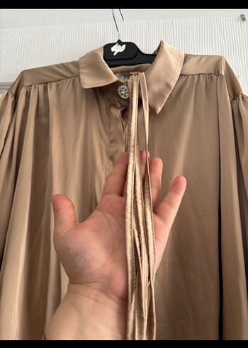 m Beden camel Renk Bakır Saten Kuşaklı Düğmeli uzun Gömlek