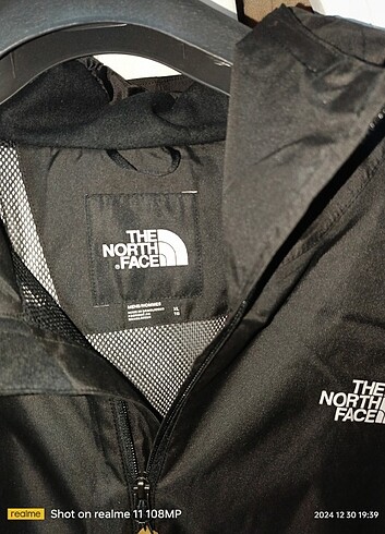 North Face Orjinal yağmurluk