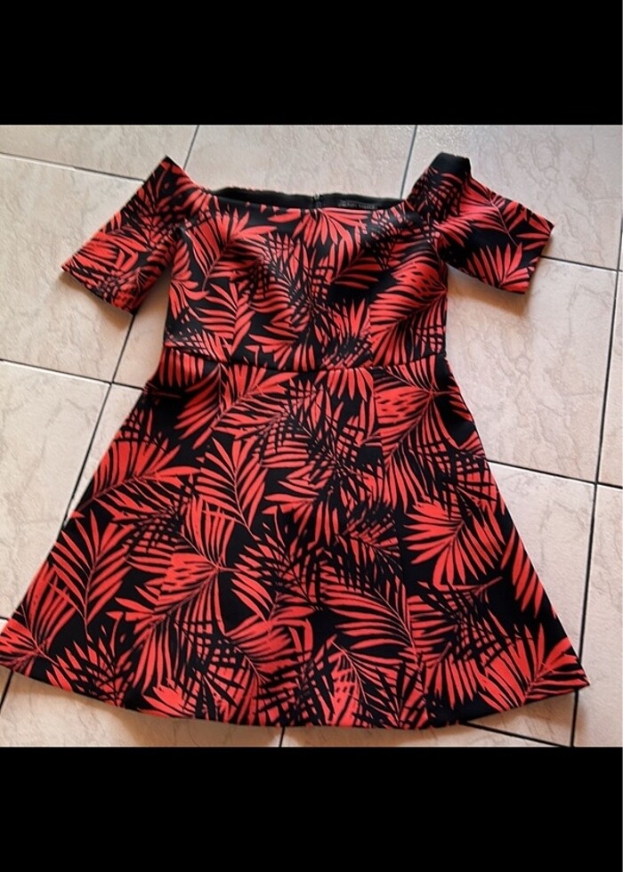 Zara kısa elbise - Görsel 5