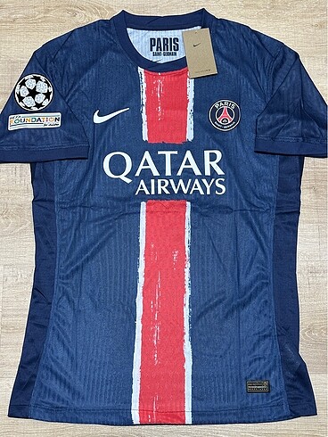 PSG 2024/25 İç Saha Kvaratskhelia