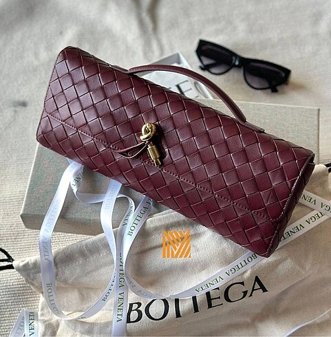 Diğer Bottega Veneta