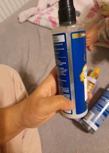 Gliss Aqua Revive ve Restorex Saç Bakım Spreyleri sıvı krem - Görsel 4