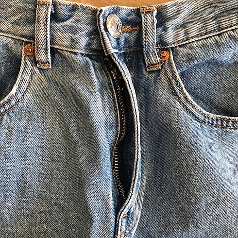 34 Beden mavi Renk Pull&Bear şort