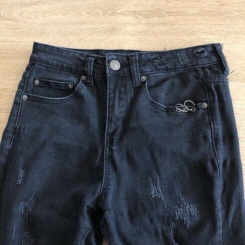 34 Beden siyah Renk Pull&Bear pantolon