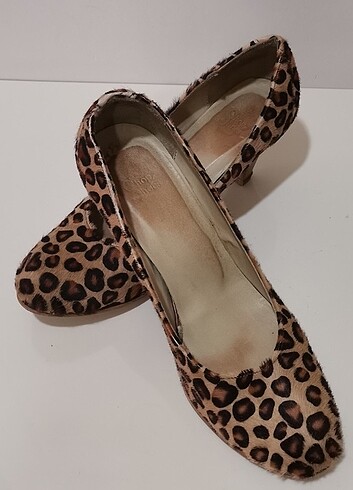 Leoparlı ayakkabı