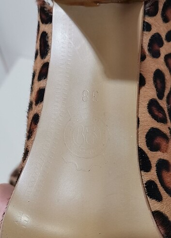 38 Beden kahverengi Renk Leoparlı ayakkabı
