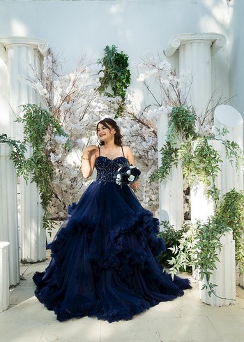 İnce Askılı Lacivert Nakışlı Uzun Abiye - Görsel 3