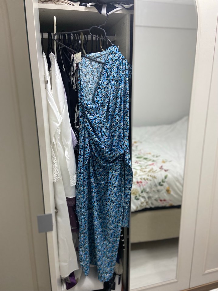 Mavi Çiçek Desenli Yarım Kol Elbise - Görsel 5