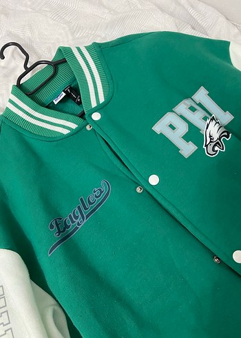 Yeşil Düğmeli Kadın Spor Ceket - Görsel 2