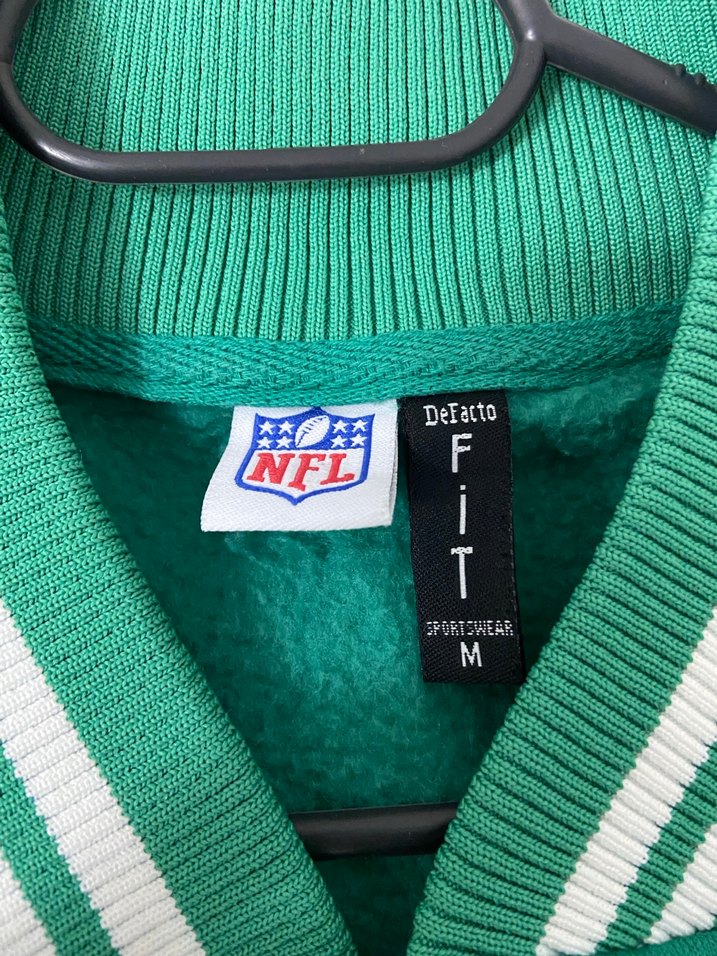 Yeşil Düğmeli Kadın Spor Ceket - Görsel 3