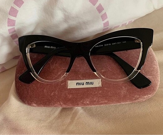 Beden Miu miu güneş gözlüğü