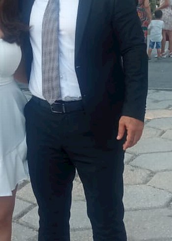 Diğer Beyaz Mezuniyet Elbisesi Püsküllü