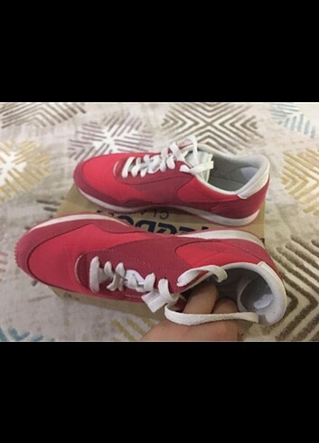 39 Beden Reebook spor ayakkabı
