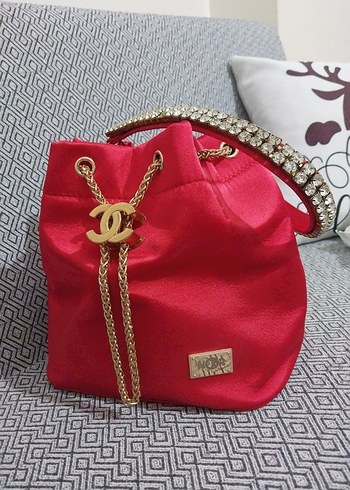 Kadın Parlak Kırmızı Payetli El Zinciri - Görsel 5