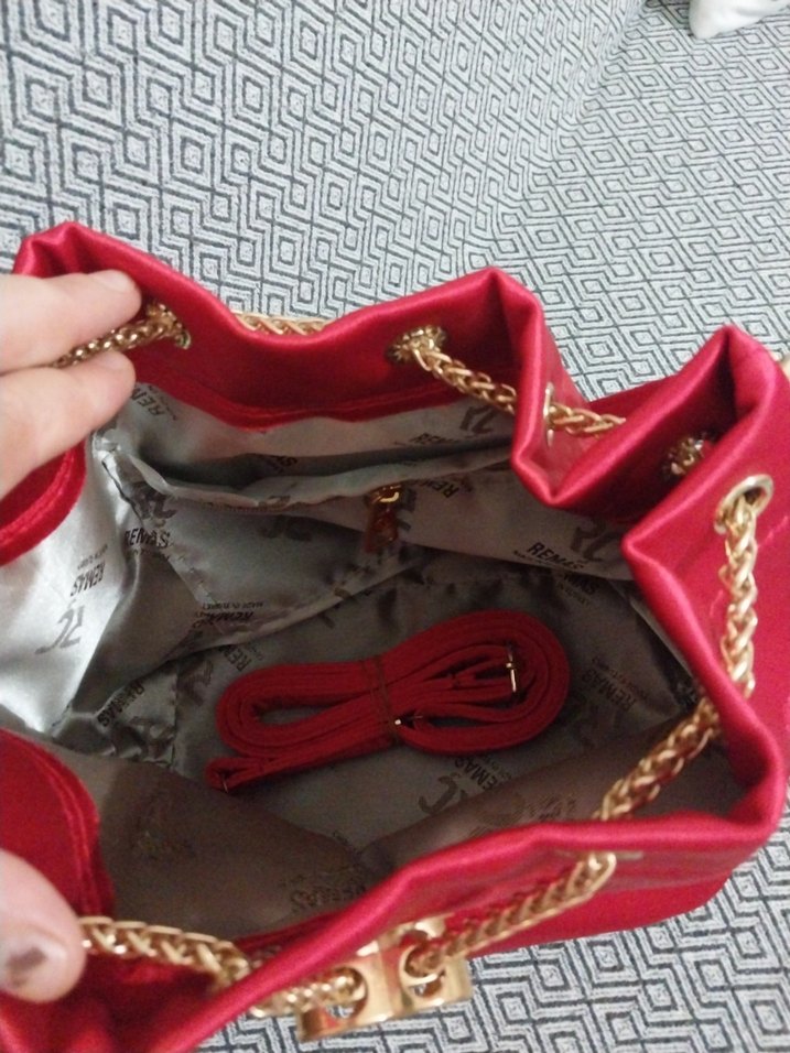 Kadın Parlak Kırmızı Payetli El Zinciri - Görsel 3