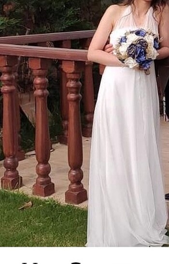 Boyundan bağlamalı nikah elbisesi