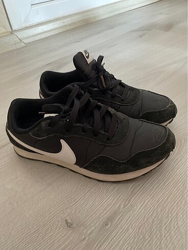 Orijinal Nike