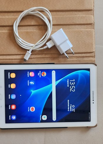 Samsung Samsung Galaxy Tab A (2016) with pen