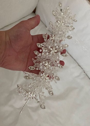Beyaz Boncuklu Cam Saç Aksesuarı