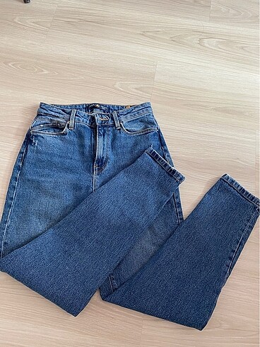 Colins maria mom jean