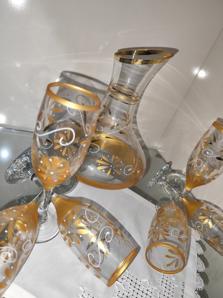 Altın Detaylı İnce Cam Sürahi ve Kadehler çeyizlik - Görsel 3