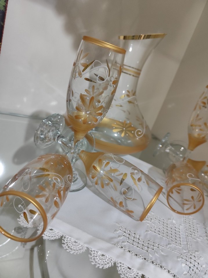 Altın Detaylı İnce Cam Sürahi ve Kadehler çeyizlik - Görsel 5