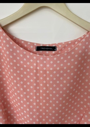 Puantiyeli Pembe Kısa Kollu Bluz - Görsel 2