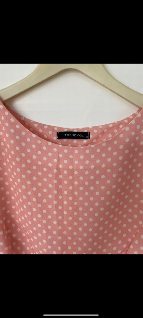 Puantiyeli Pembe Kısa Kollu Bluz - Görsel 2