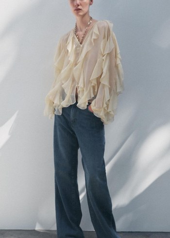 Zara V Yaka Uzun Kollu Fırfırlı Kadın Bluz