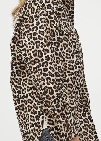 Leopar Desenli Düğmeli Kadın Gömlek - Görsel 3