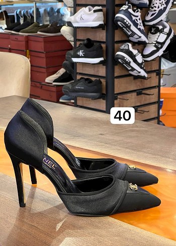 Siyah Tokalı Stiletto Kadın Ayakkabı - Görsel 2