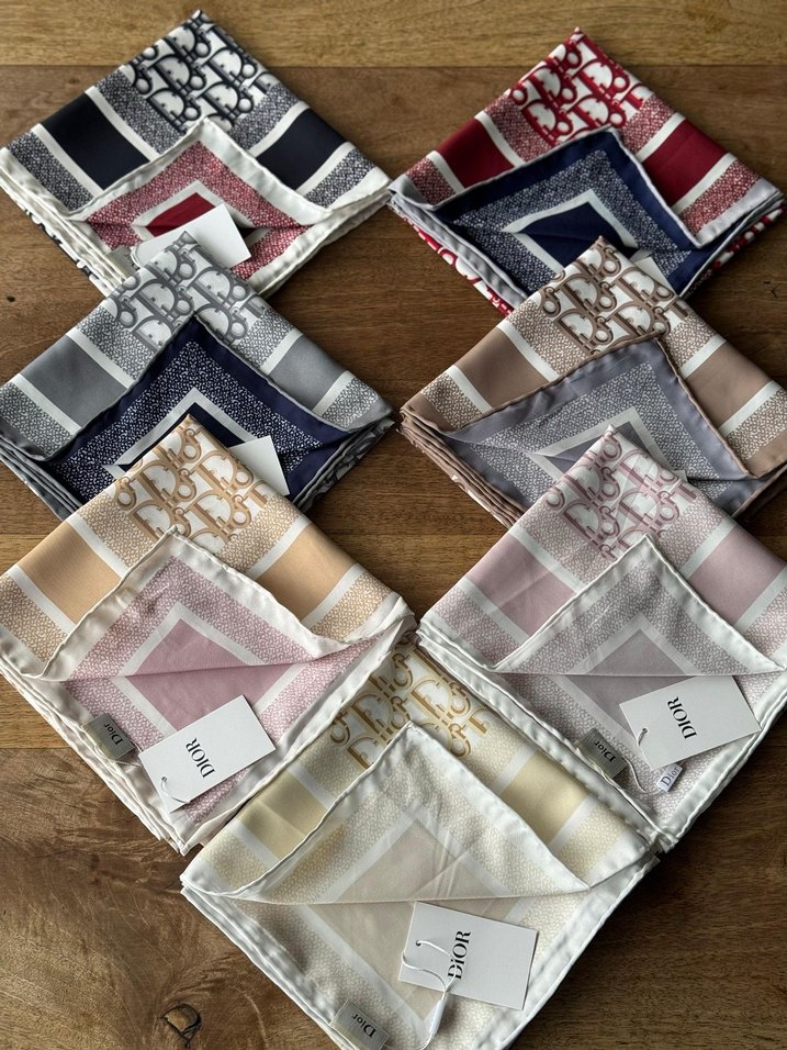 Çift taraflı twill ipek eşarp - Görsel 2