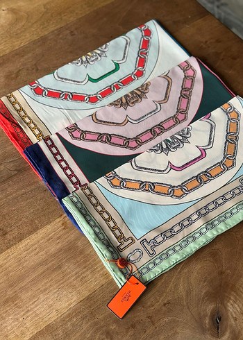 Kadın twill ipek eşarp - Görsel 2