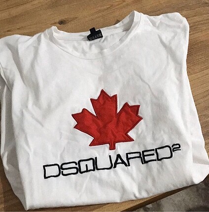Beyaz dsquared2 tshirt