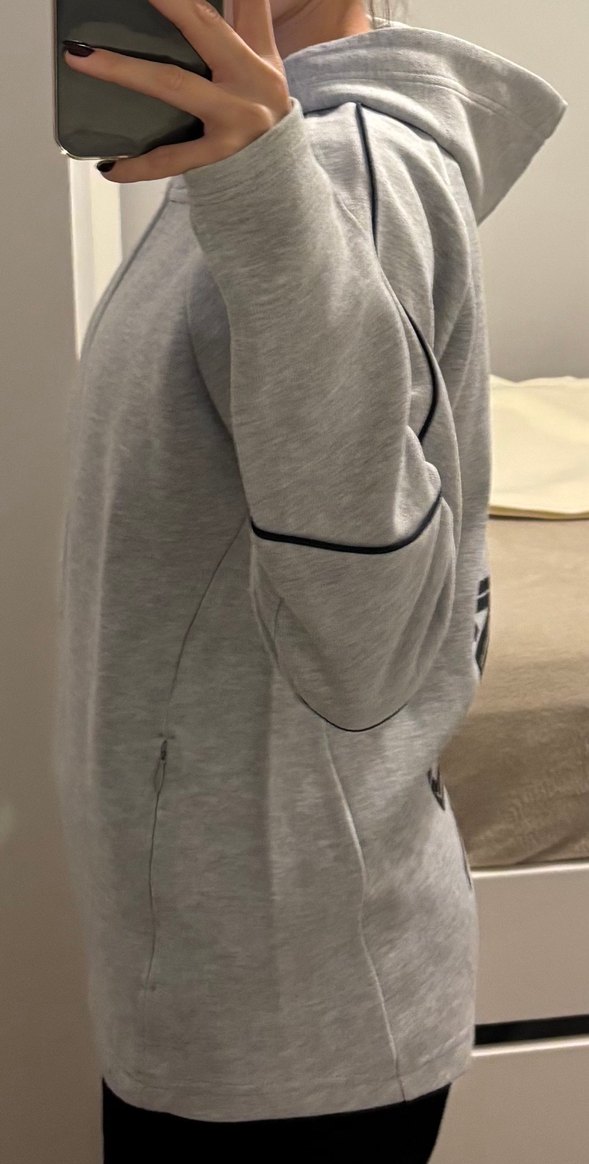 Gri Fermuarlı Kadın Spor Hırkası - Görsel 2